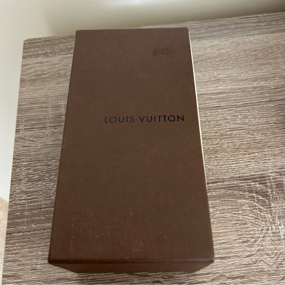 Louis Vuitton Sunglasses Box - Dark Brown Series - Picture 2 of 10